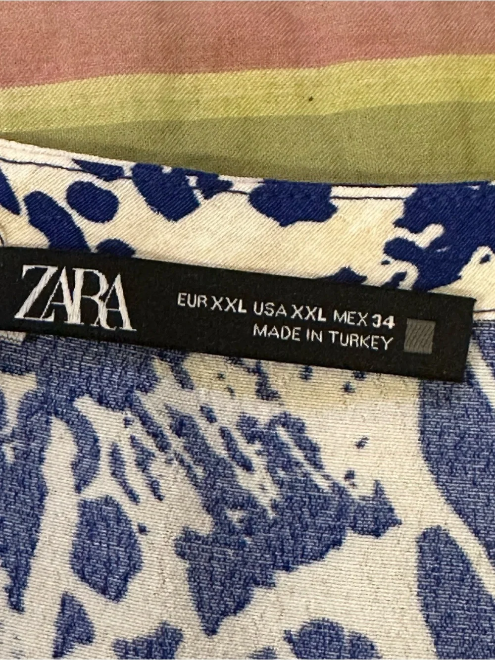 Zara Blue and White Printed Casual Button-Down Shirt